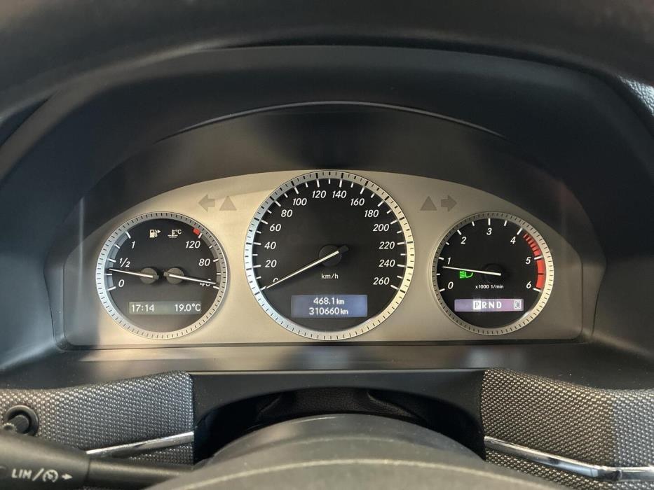 MERCEDES-BENZ GLK 2010