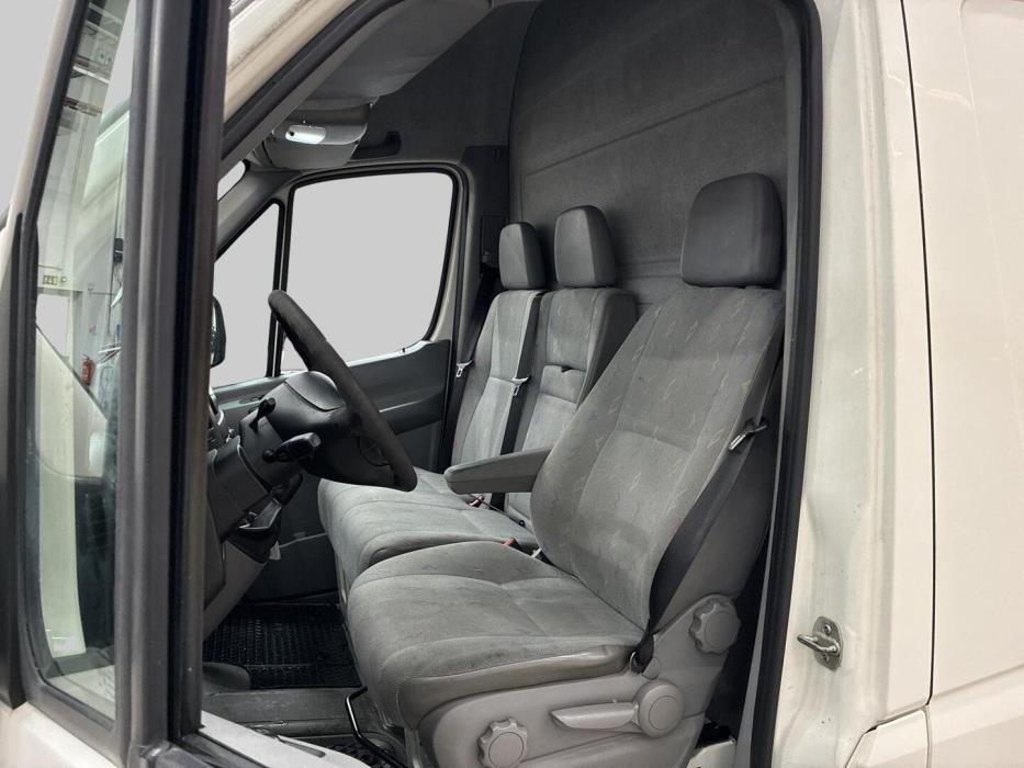 VOLKSWAGEN Crafter 2010