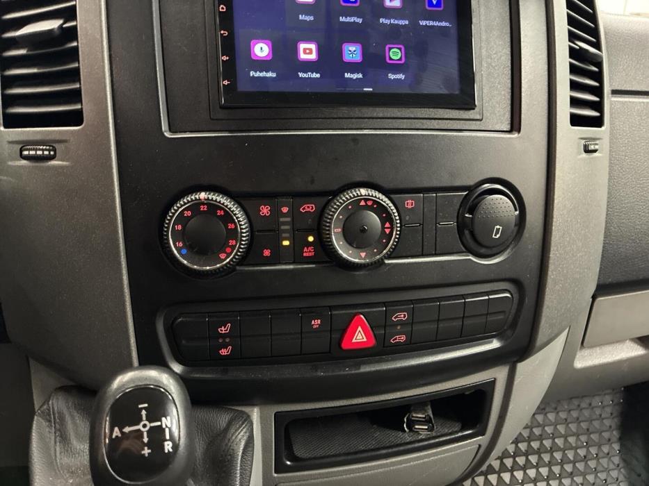 VOLKSWAGEN Crafter 2010