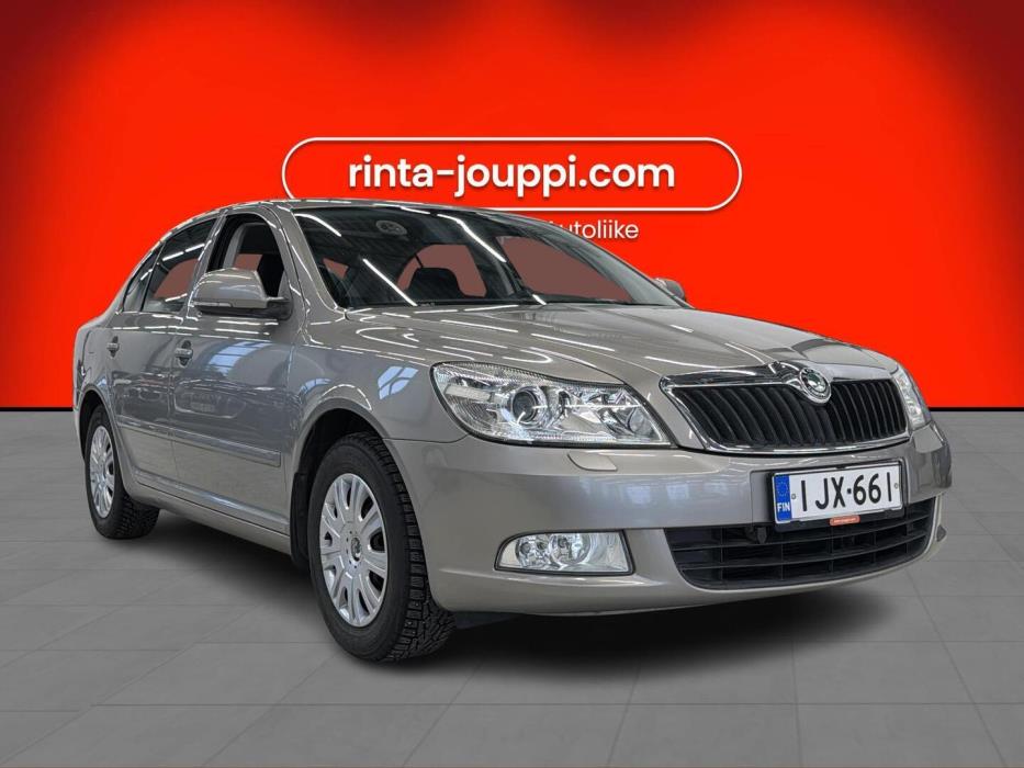 SKODA Octavia 2011