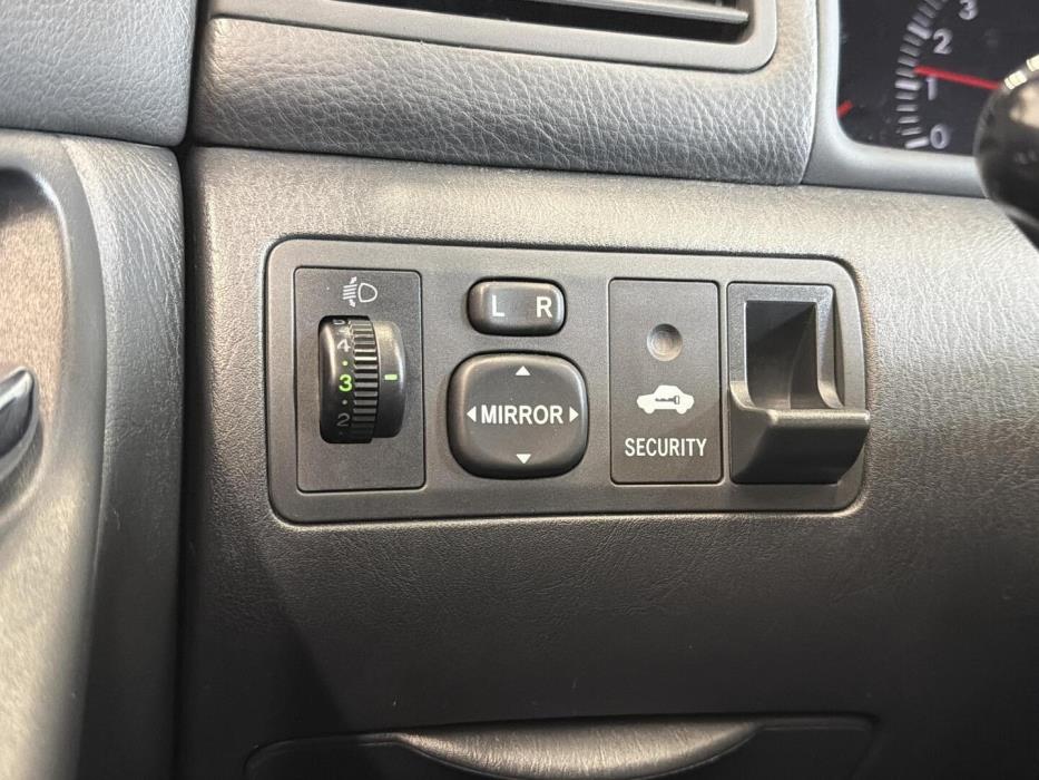 TOYOTA Corolla 2006