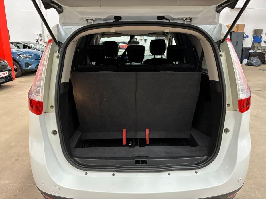 RENAULT Grand Scenic 2011