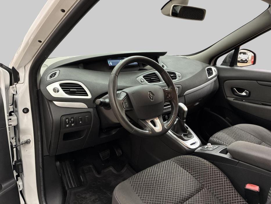RENAULT Grand Scenic 2011