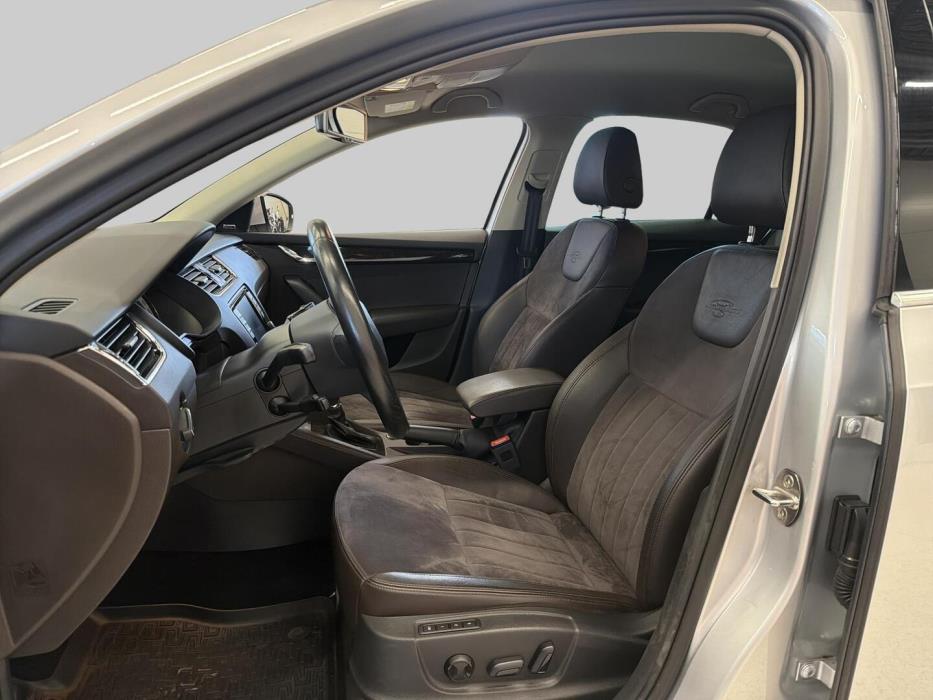 SKODA Octavia 2016