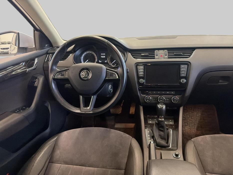 SKODA Octavia 2016