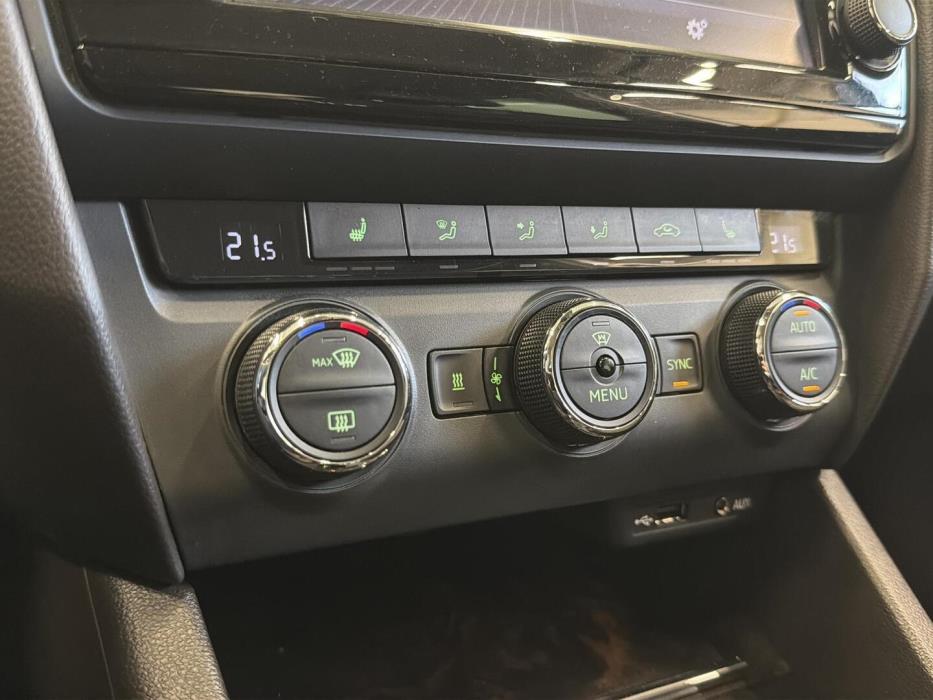 SKODA Octavia 2016