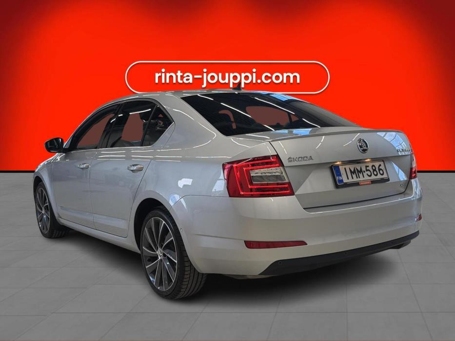 SKODA Octavia 2016