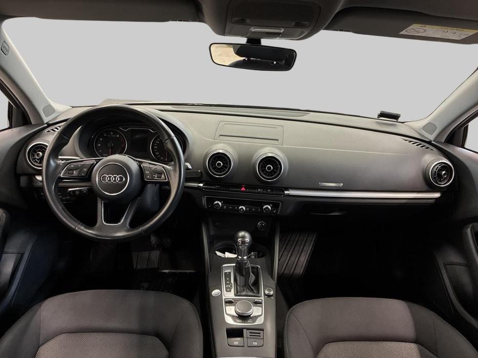 AUDI A3 2017