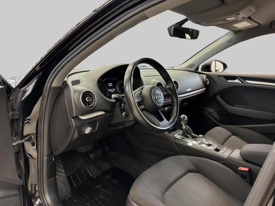 AUDI A3 2017