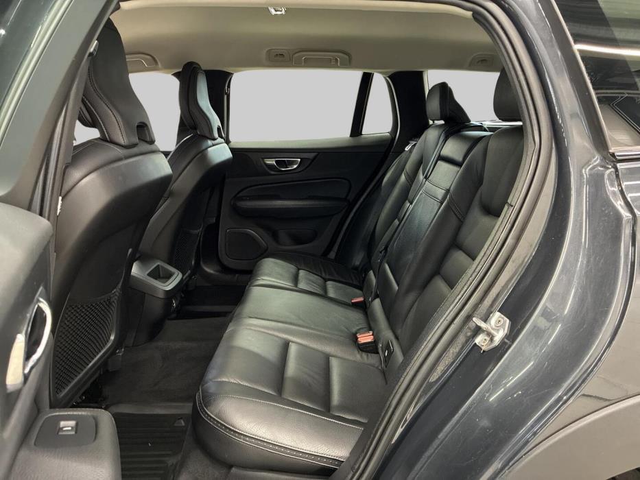 VOLVO V60 Cross Country 2019