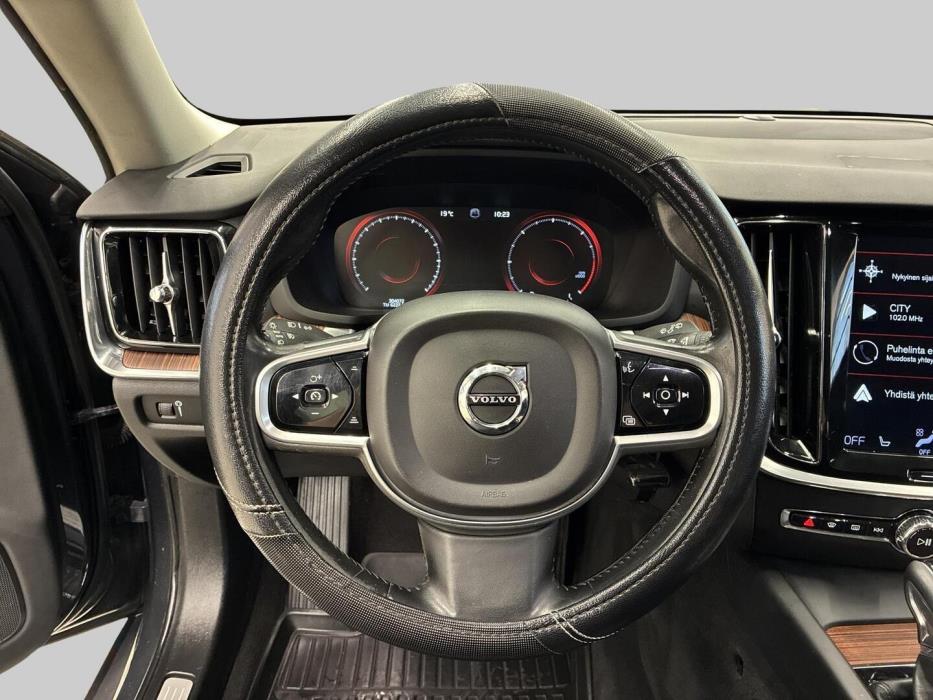 VOLVO V60 Cross Country 2019