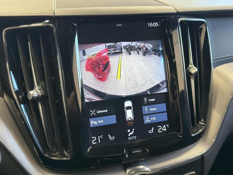 VOLVO XC60 2020