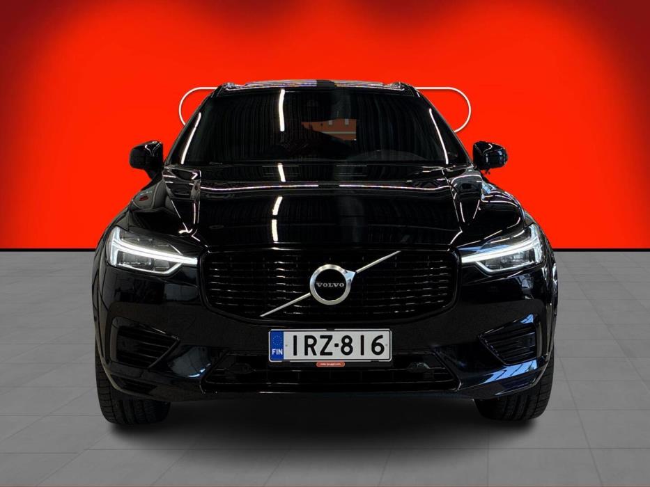 VOLVO XC60 2020