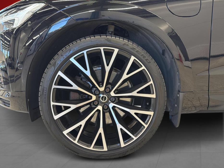 VOLVO XC60 2020