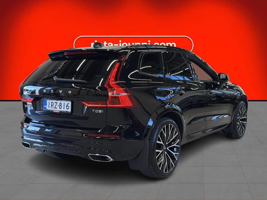 VOLVO XC60 2020
