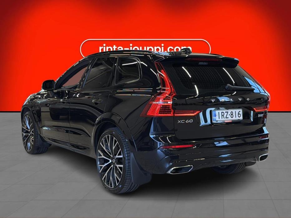 VOLVO XC60 2020