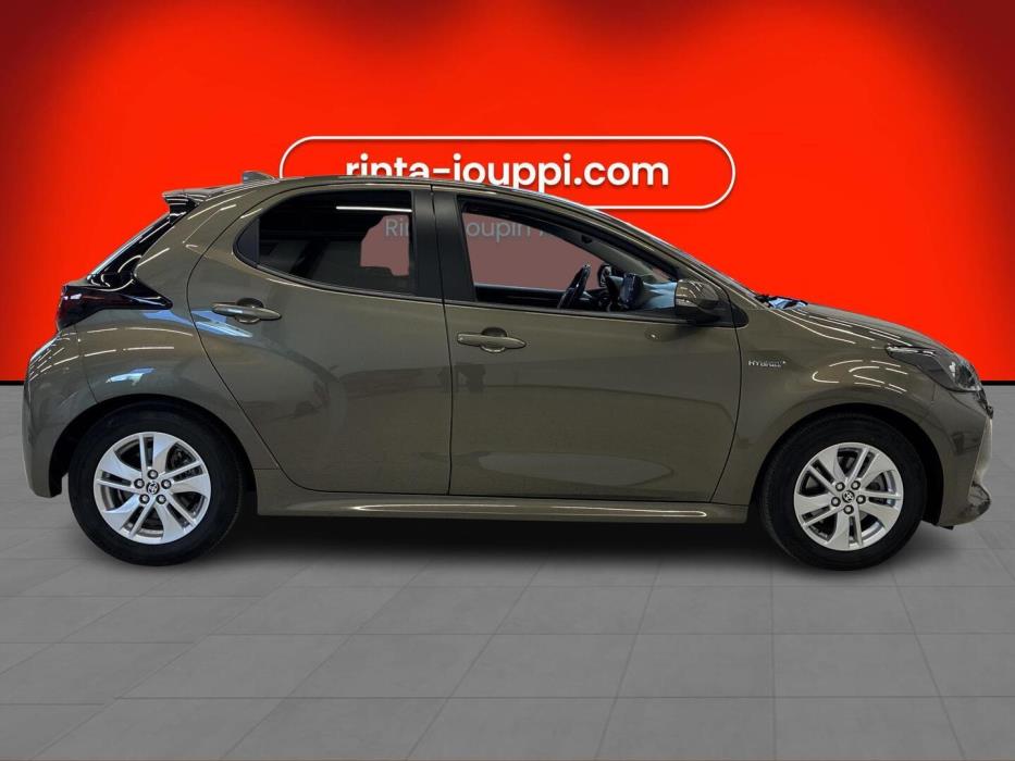 TOYOTA Yaris 2020