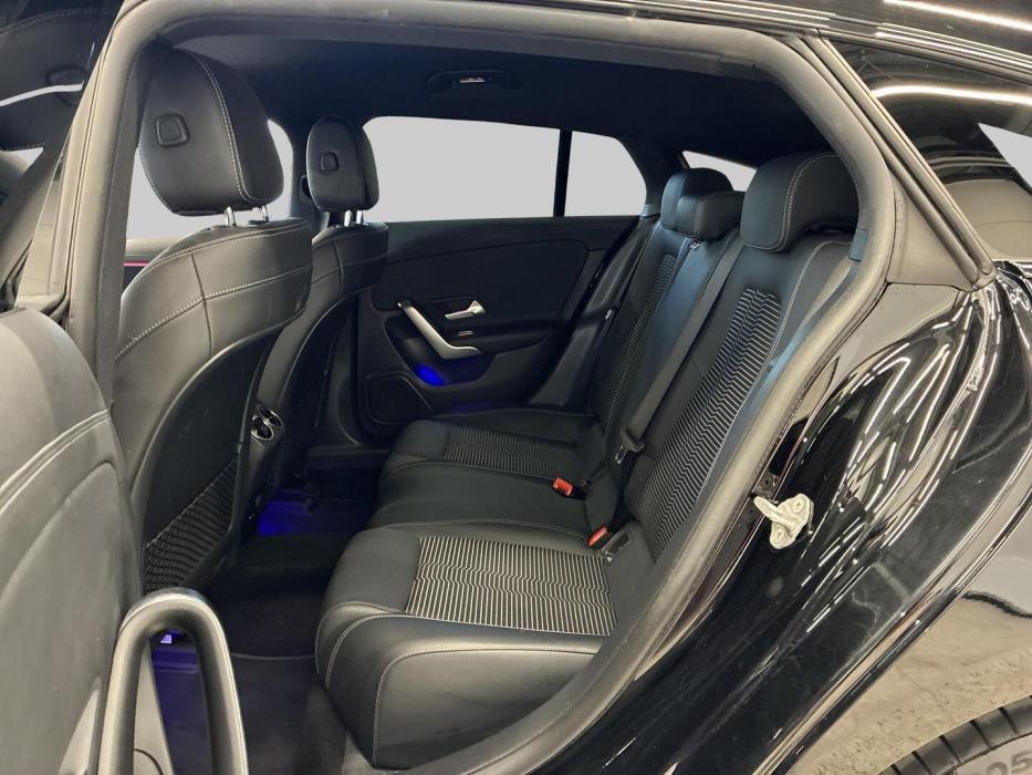 MERCEDES-BENZ CLA 2021