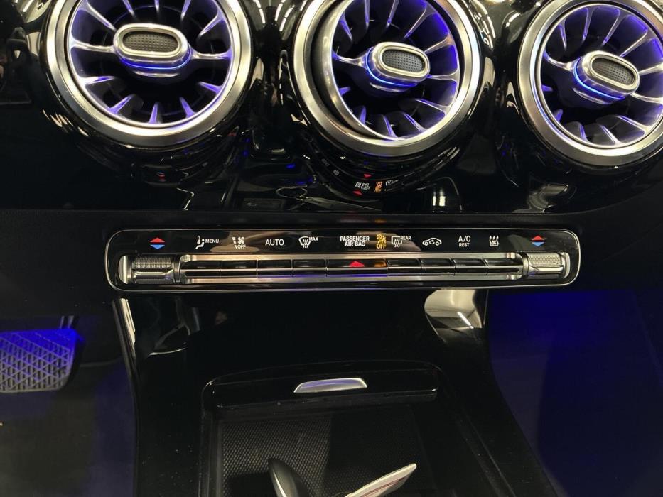 MERCEDES-BENZ CLA 2021