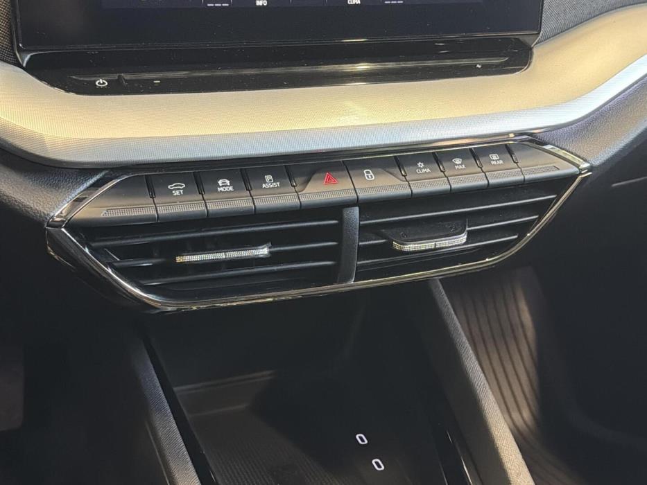 SKODA Octavia 2021