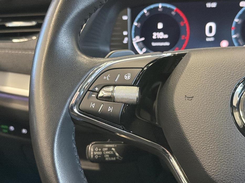SKODA Octavia 2021