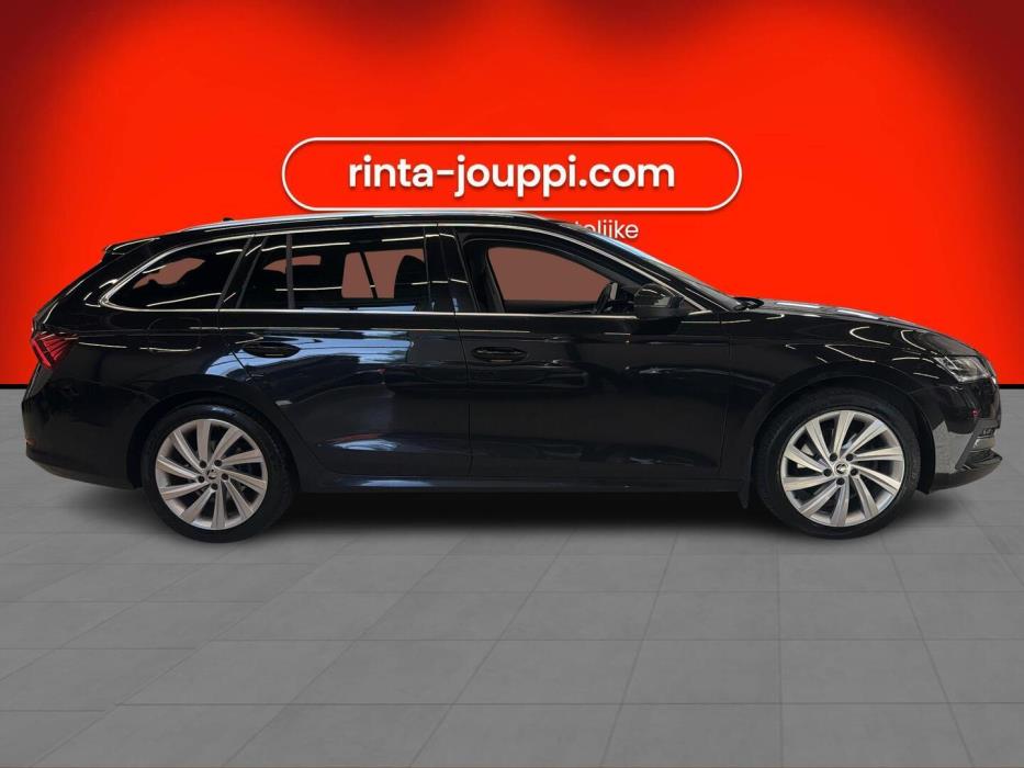 SKODA Octavia 2021