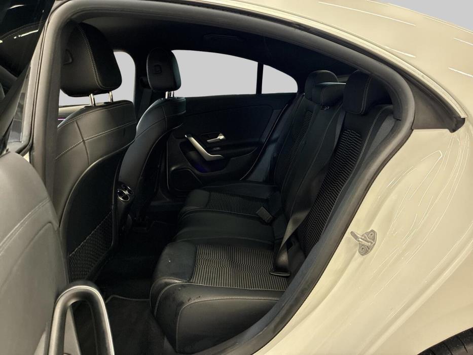 MERCEDES-BENZ CLA 2021