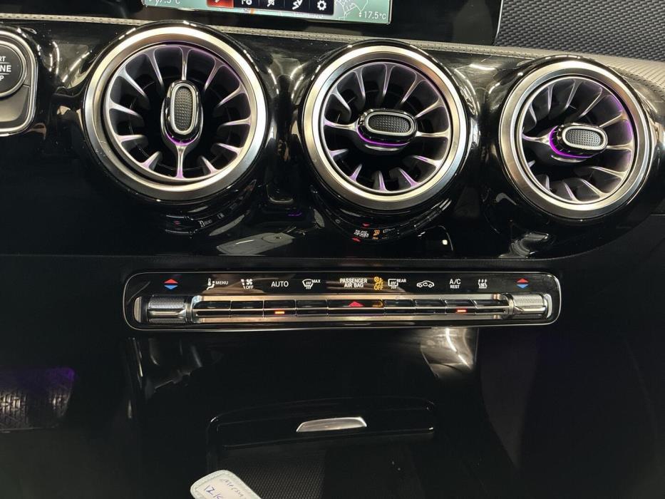 MERCEDES-BENZ CLA 2021
