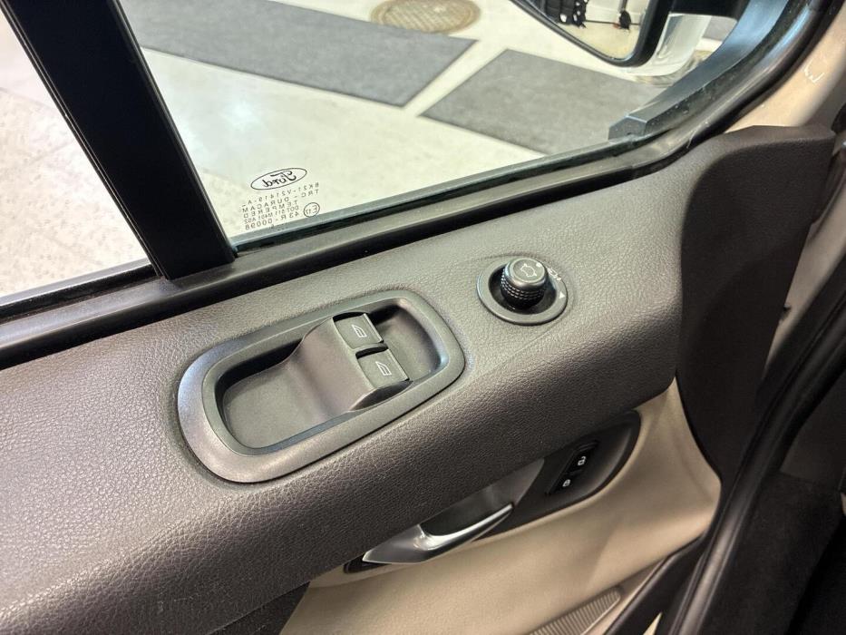 FORD Tourneo Custom 2015