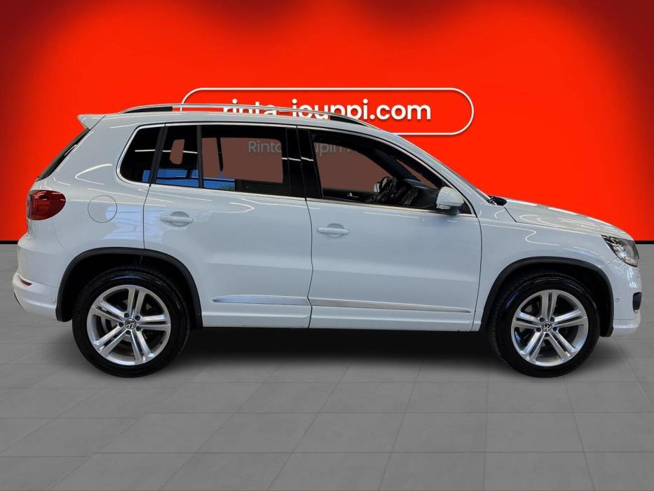 VOLKSWAGEN Tiguan 2016