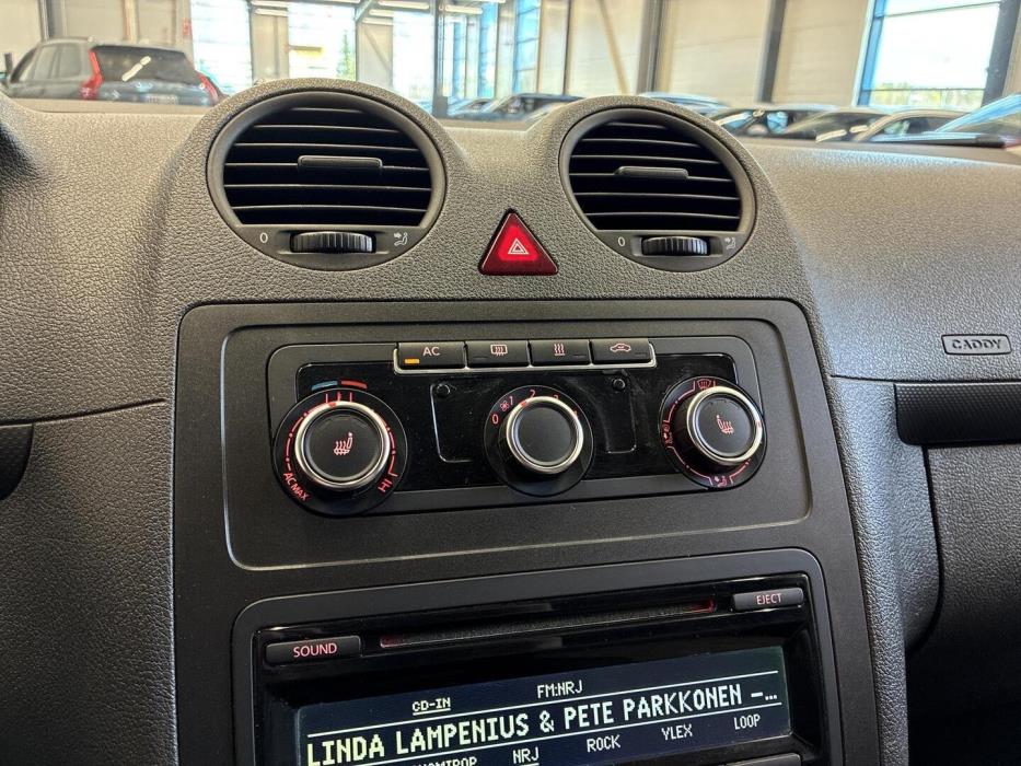 VOLKSWAGEN Caddy 2011