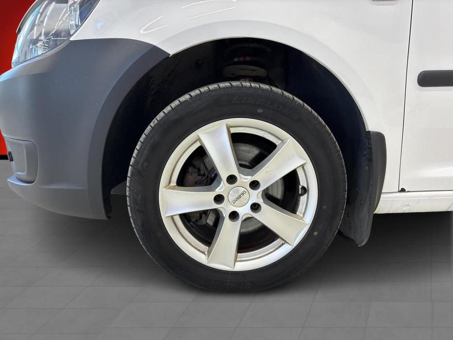 VOLKSWAGEN Caddy 2011