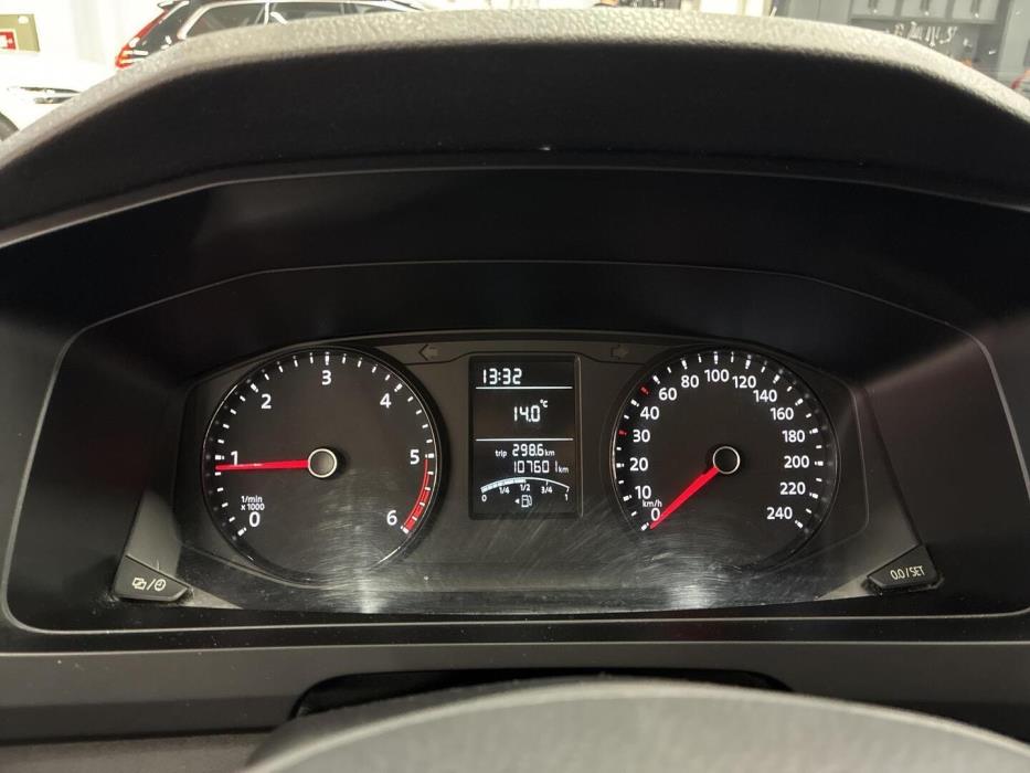 VOLKSWAGEN Transporter 2018