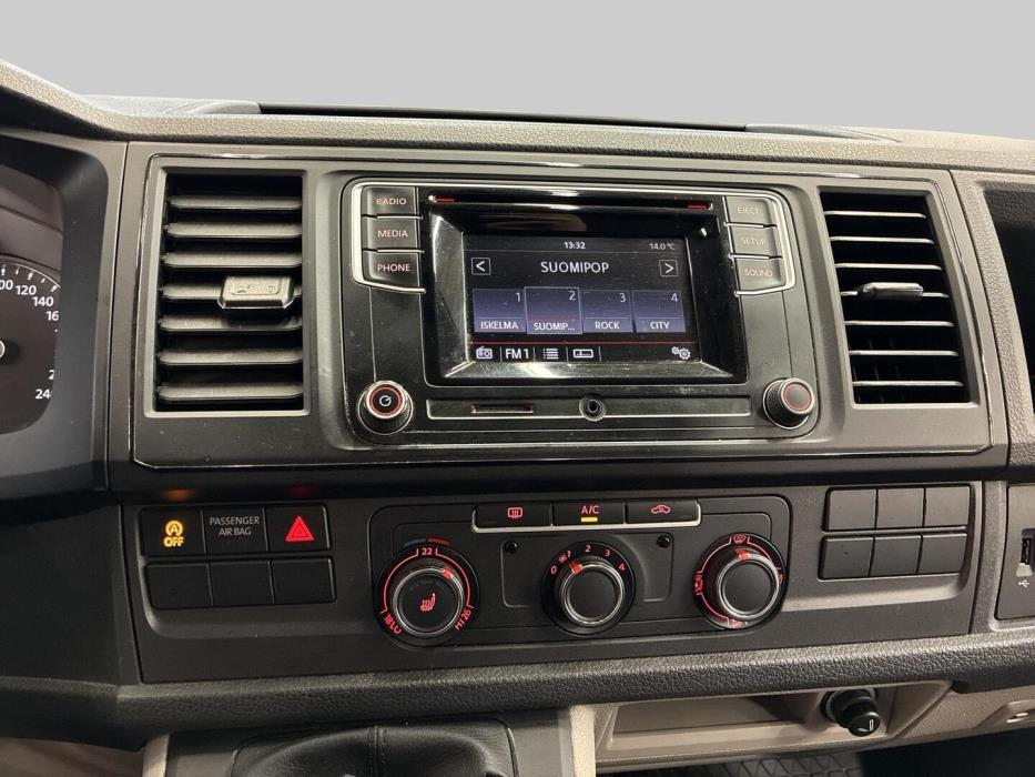 VOLKSWAGEN Transporter 2018