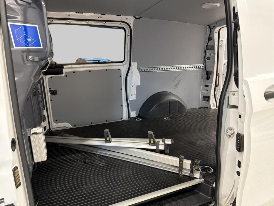 MERCEDES-BENZ Vito 2021
