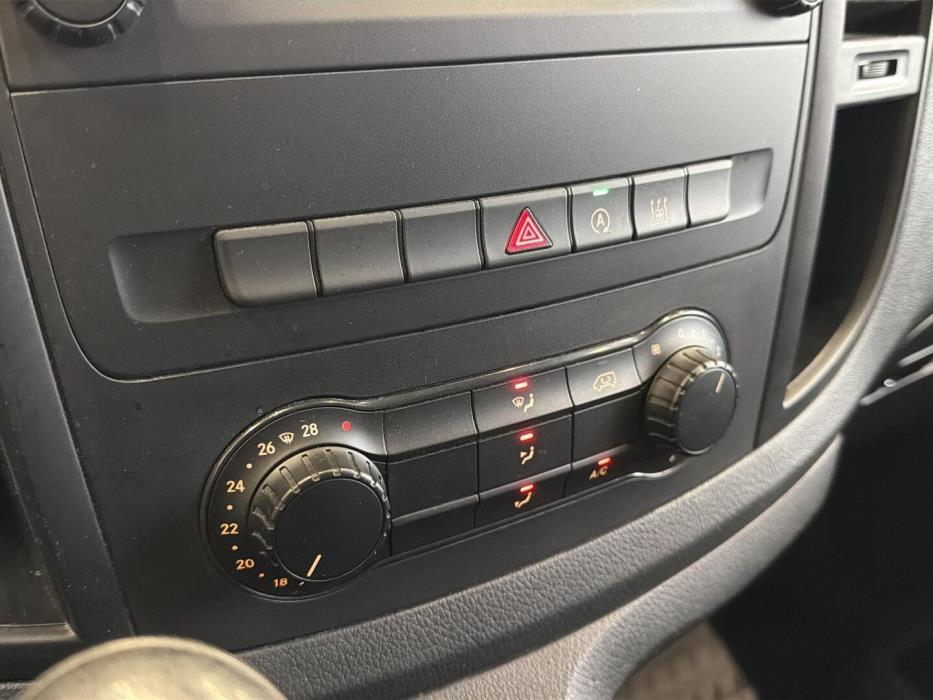 MERCEDES-BENZ Vito 2021