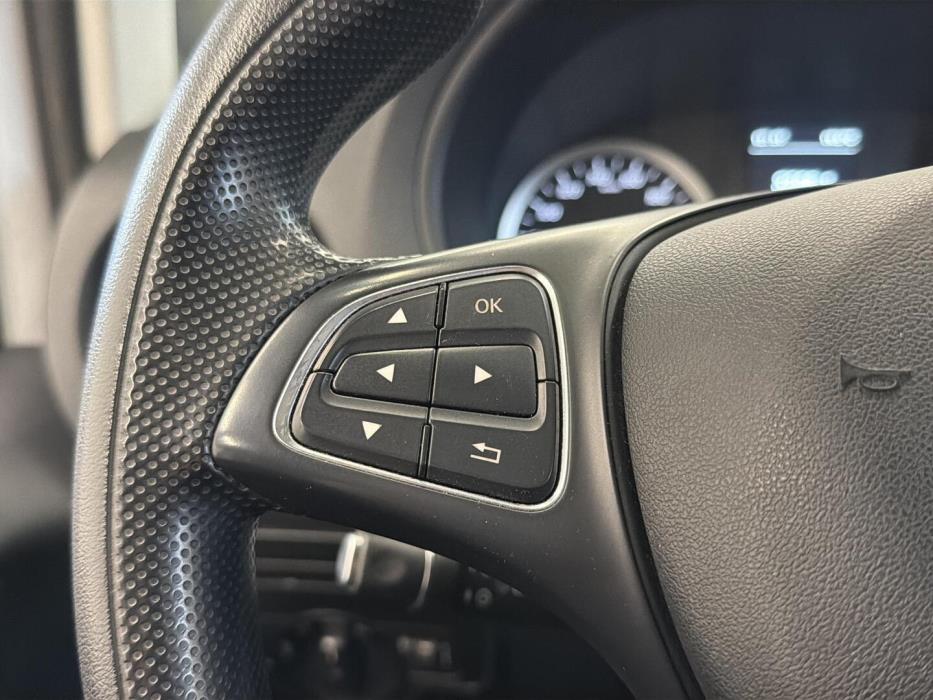 MERCEDES-BENZ Vito 2021