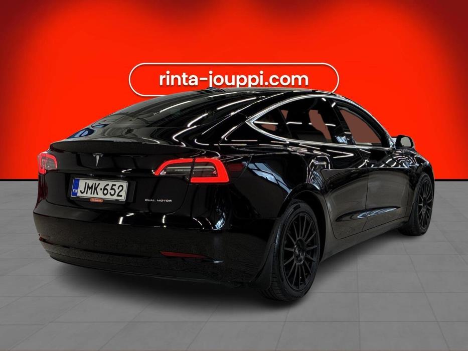 TESLA Model 3 2019