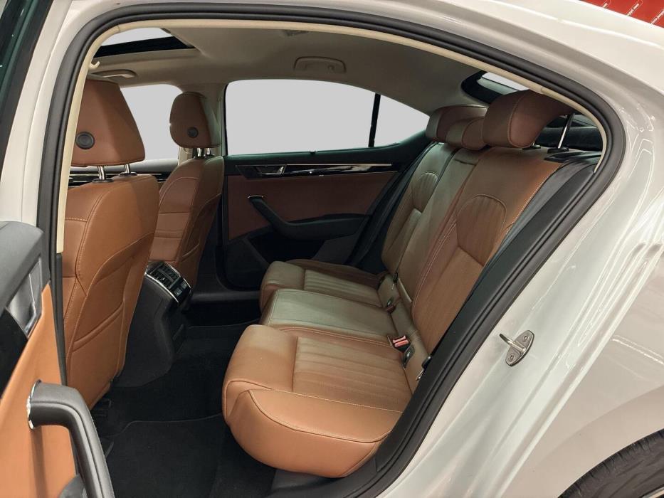 SKODA Superb 2022