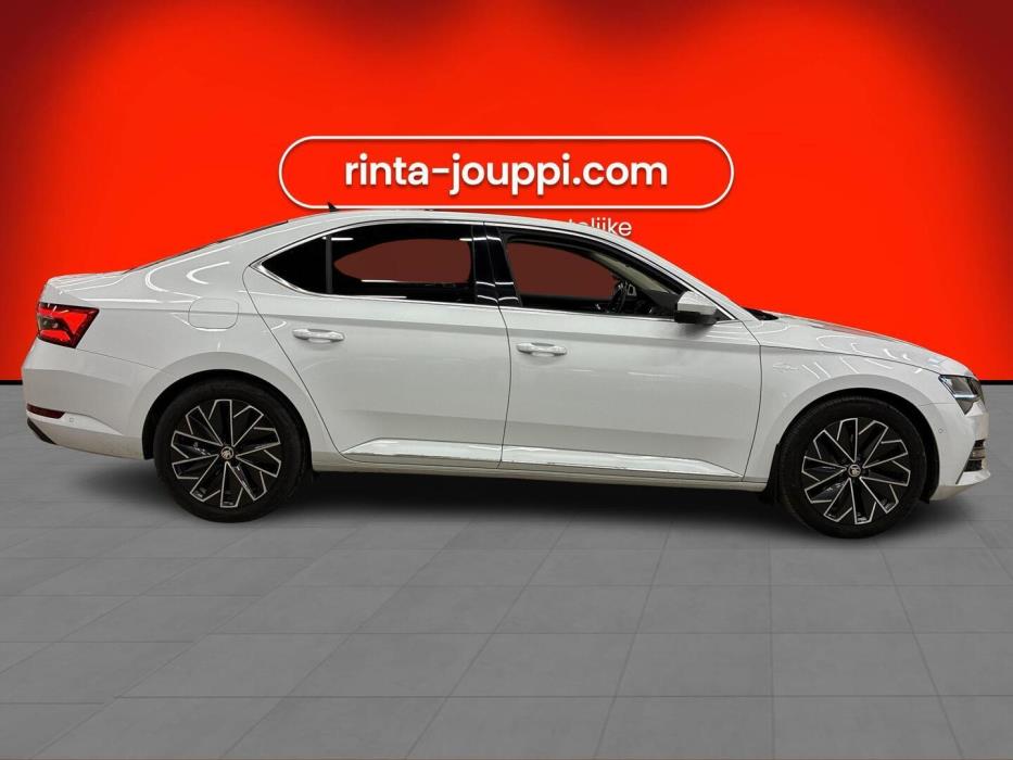 SKODA Superb 2022