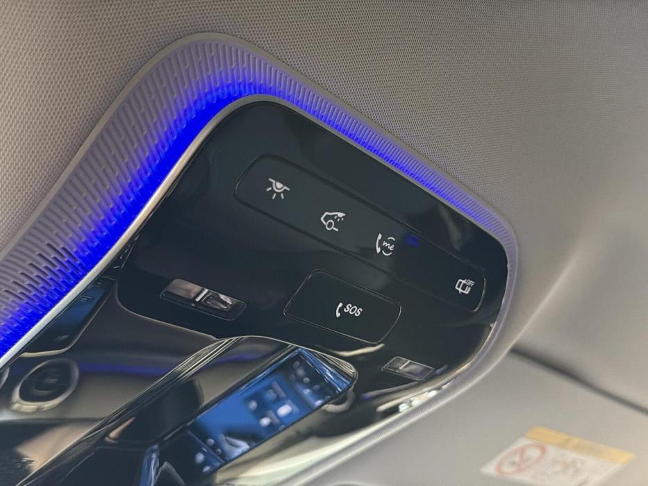 MERCEDES-BENZ C 2023