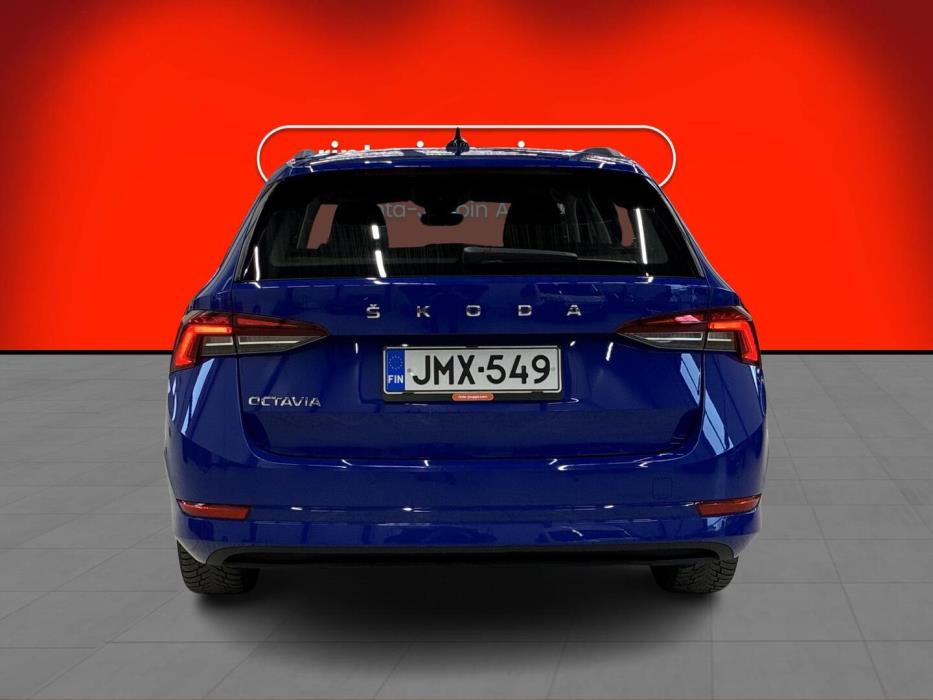 SKODA Octavia 2023
