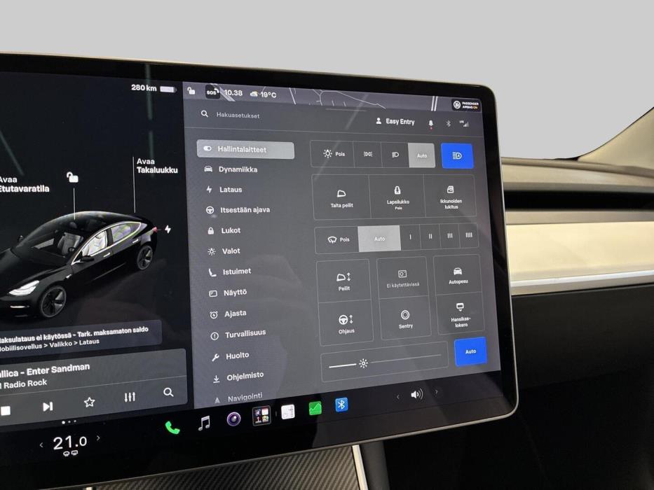 TESLA Model 3 2019