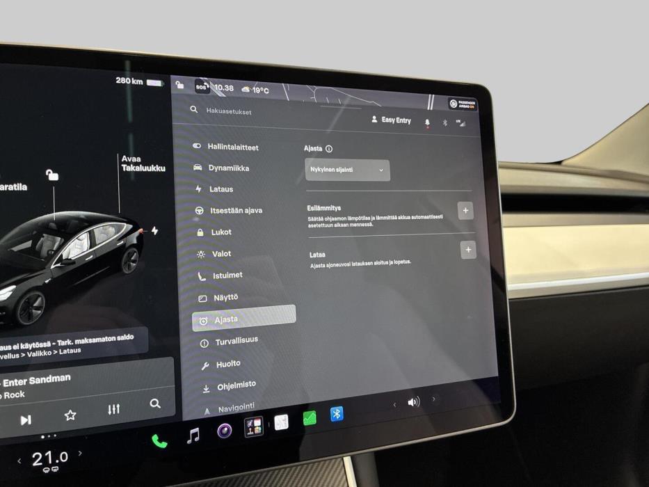 TESLA Model 3 2019