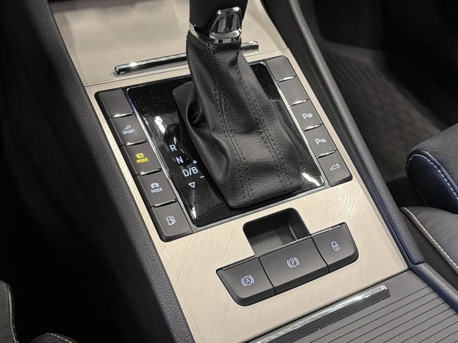 SKODA Superb 2023