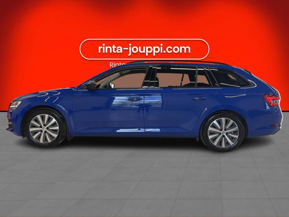 SKODA Superb 2023