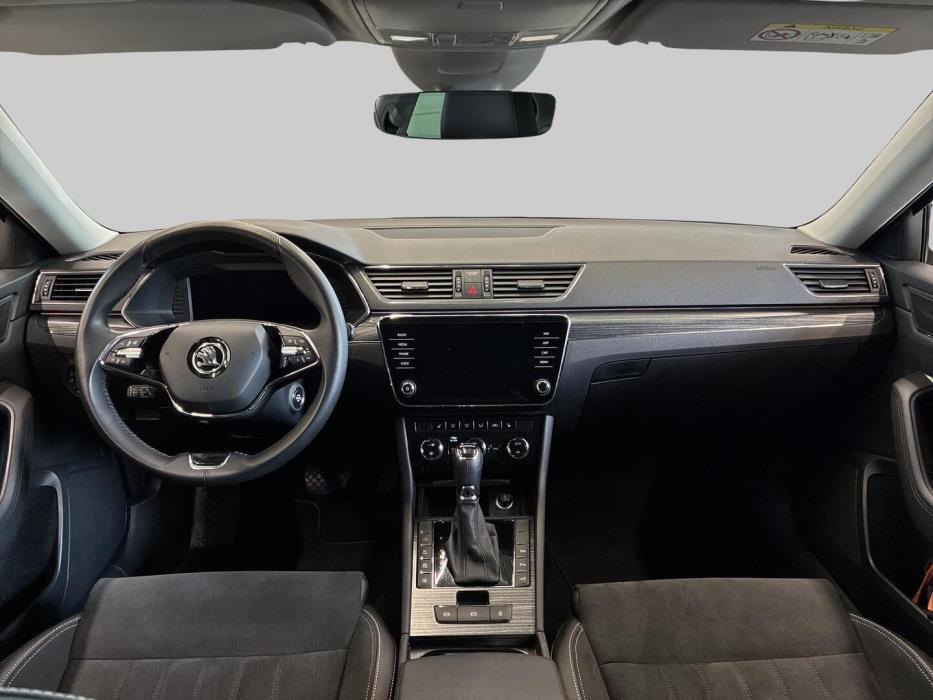 SKODA Superb 2023