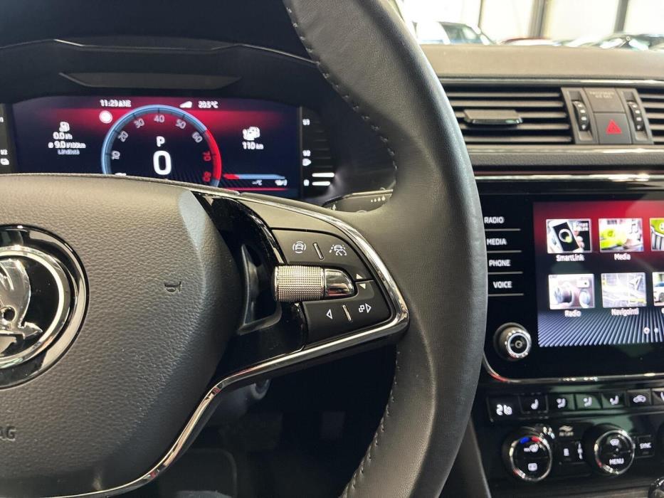 SKODA Superb 2023