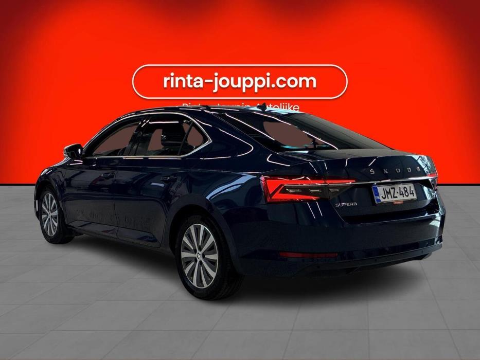 SKODA Superb 2023