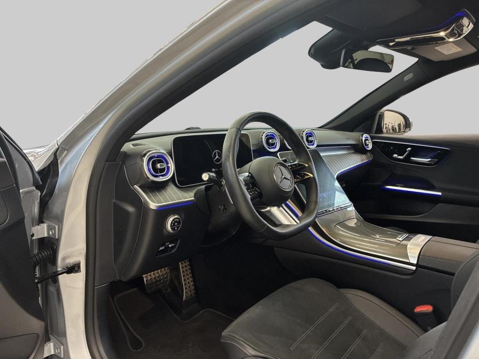 MERCEDES-BENZ C 2025